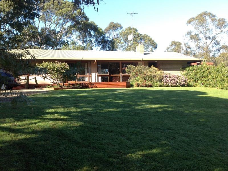 2 LANDSCAPE DRIVE, Metung VIC 3904