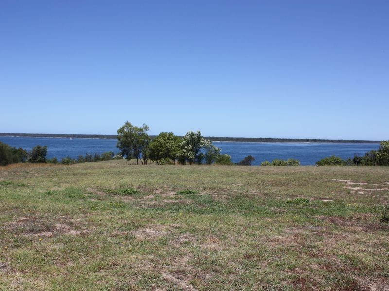 39 Plateau Avenue, Metung VIC 3904