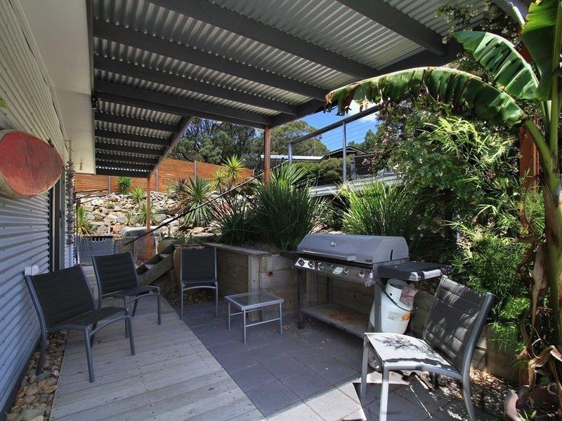 3 Smiths Way, Metung VIC 3904