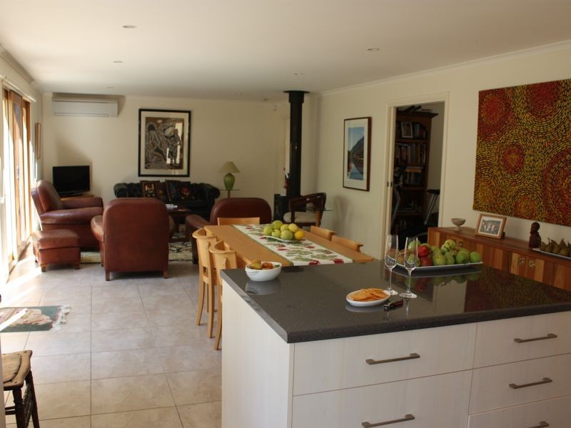 60 Stirling Road, Metung VIC 3904