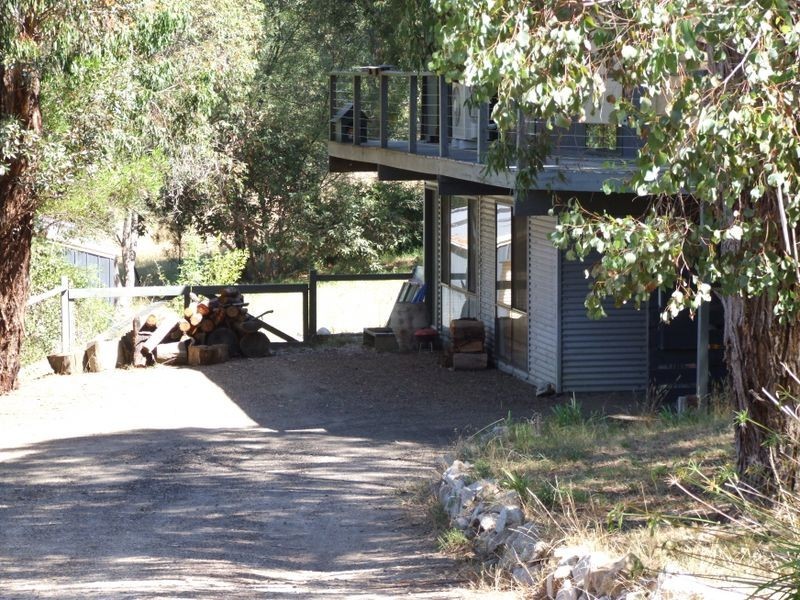 6 Christmas Street, Metung VIC 3904