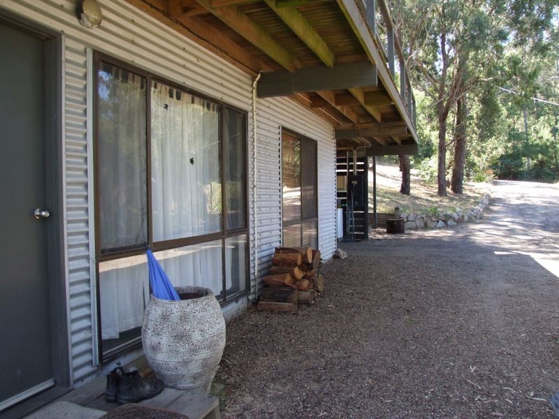 6 Christmas Street, Metung VIC 3904