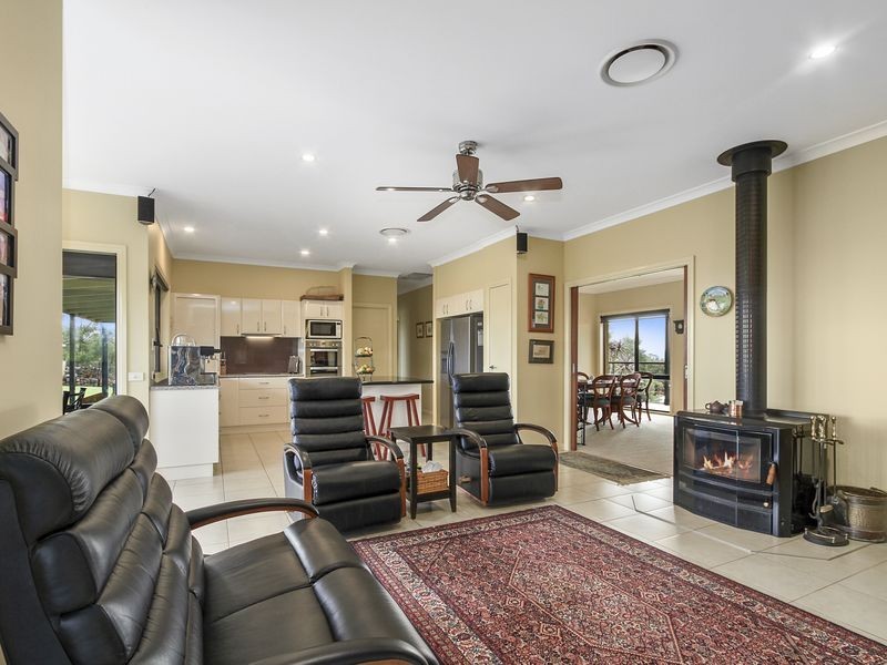 40 The Terrace, Metung VIC 3904
