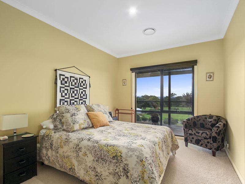 40 The Terrace, Metung VIC 3904