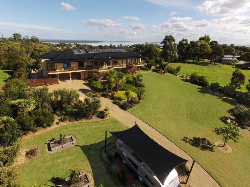 40 The Terrace, Metung VIC 3904