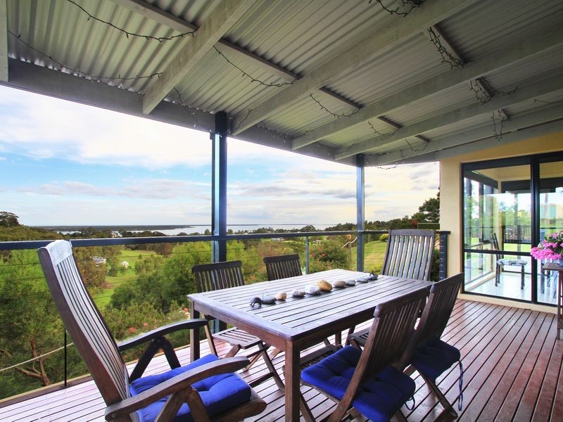 40 The Terrace, Metung VIC 3904