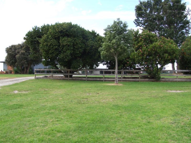 75 Rosherville Road, Metung VIC 3904