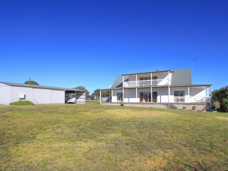 1 Heather Crt, Metung VIC 3904