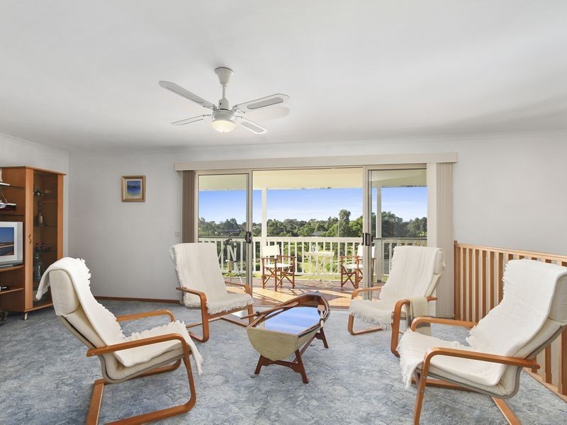 1 Heather Crt, Metung VIC 3904