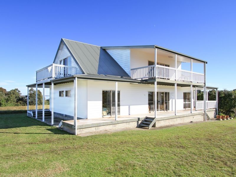 1 Heather Crt, Metung VIC 3904