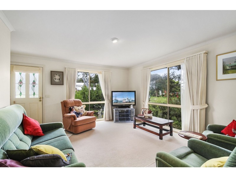 7 Fell Place, Metung VIC 3904