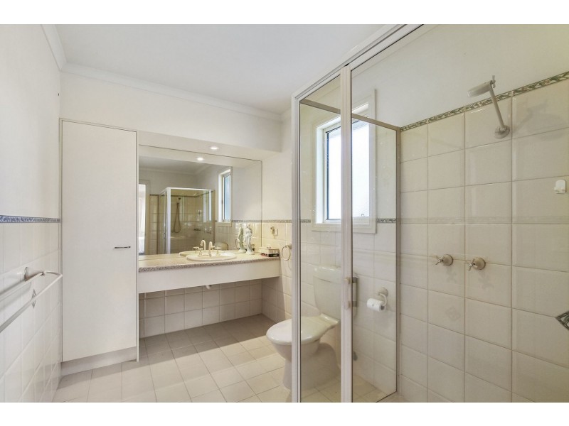 7 Fell Place, Metung VIC 3904