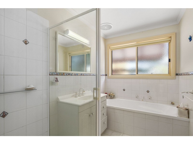 7 Fell Place, Metung VIC 3904