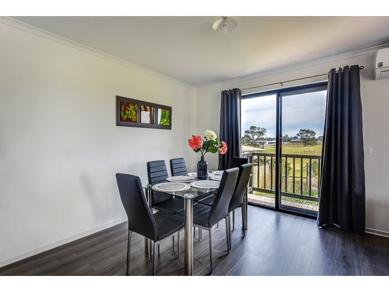 1 Curlew Grove, Metung VIC 3904