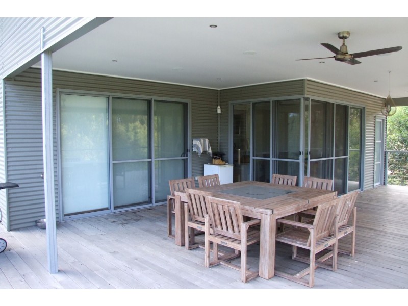 31 Gilsenans Drive, Metung VIC 3904