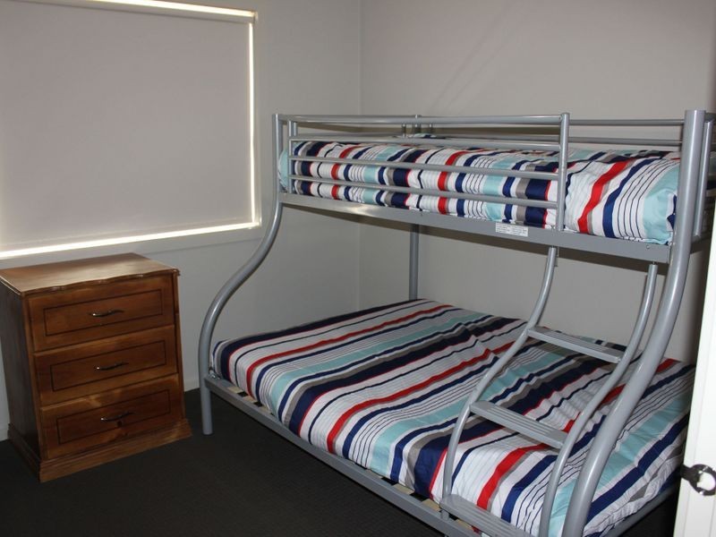 17 Peter Road, Metung VIC 3904