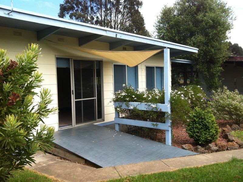 15 Hugh Street, Metung VIC 3904