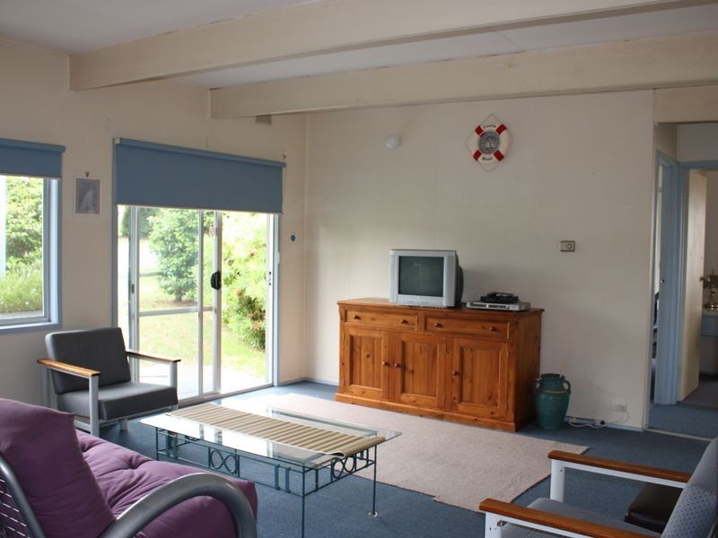 15 Hugh Street, Metung VIC 3904