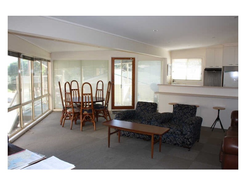 4/51 Metung Road, Metung VIC 3904