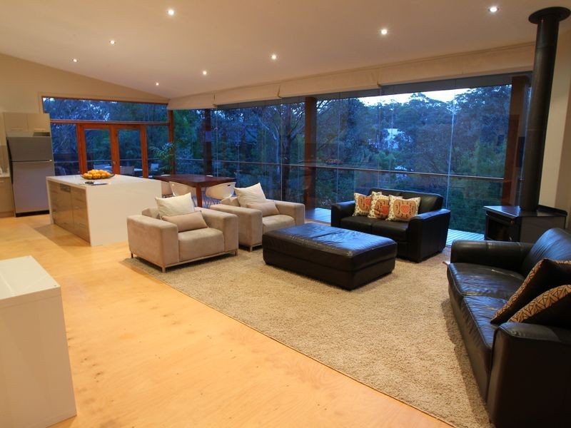 4 Lawrence Court, Metung VIC 3904