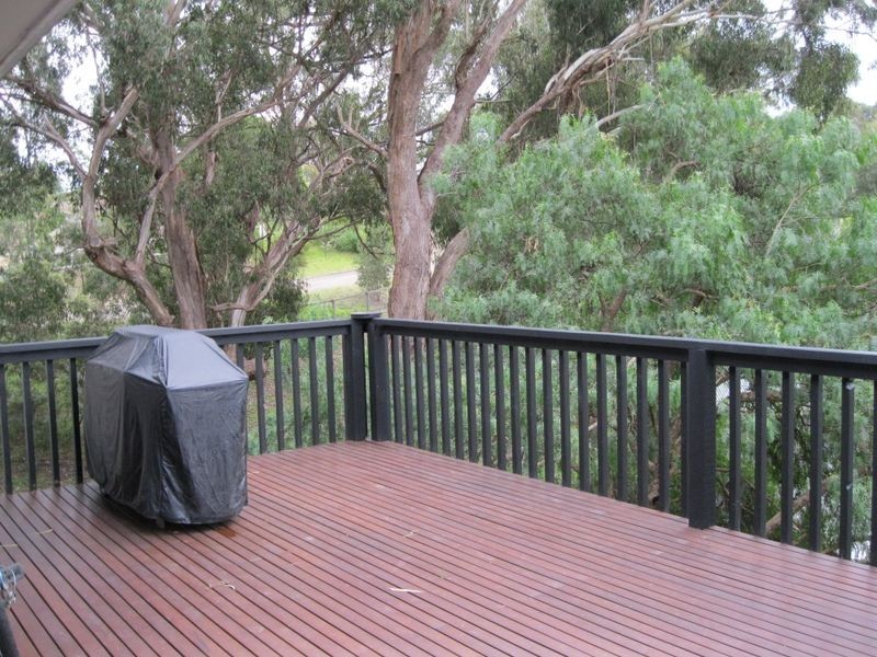 28 Nicholas Avenue, Metung VIC 3904