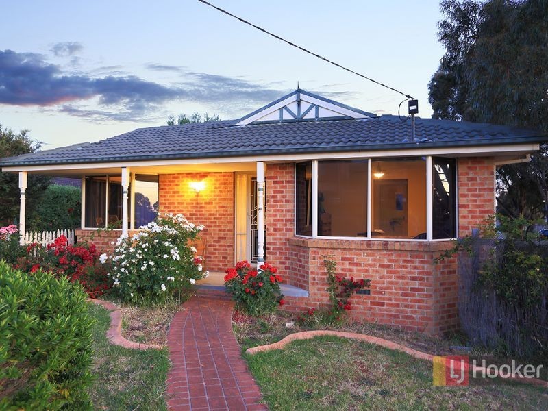 94 Eagle Drive, Pakenham VIC 3810