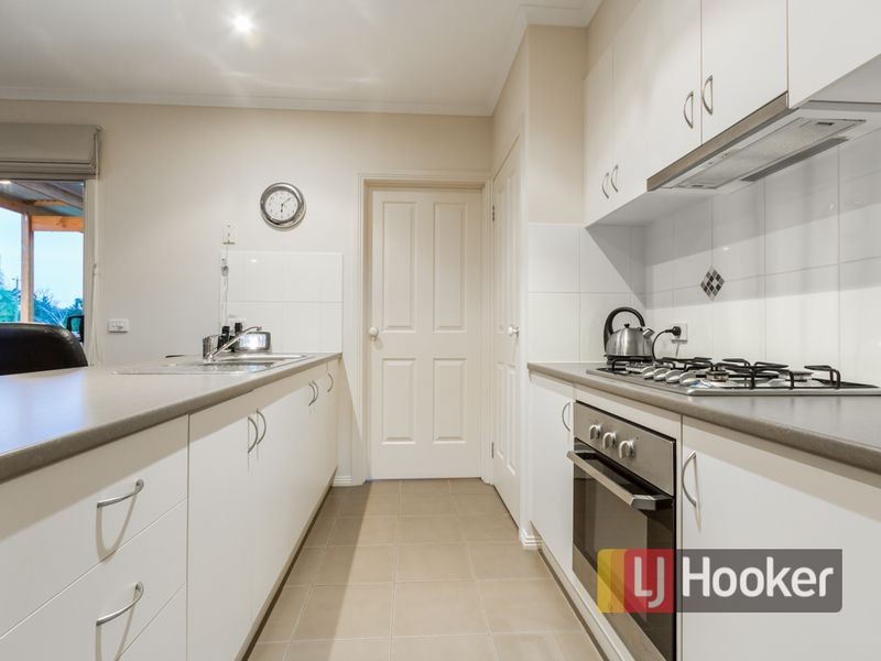 8A Ebony Drive, Pakenham VIC 3810