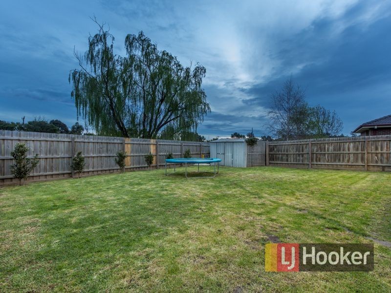 8A Ebony Drive, Pakenham VIC 3810