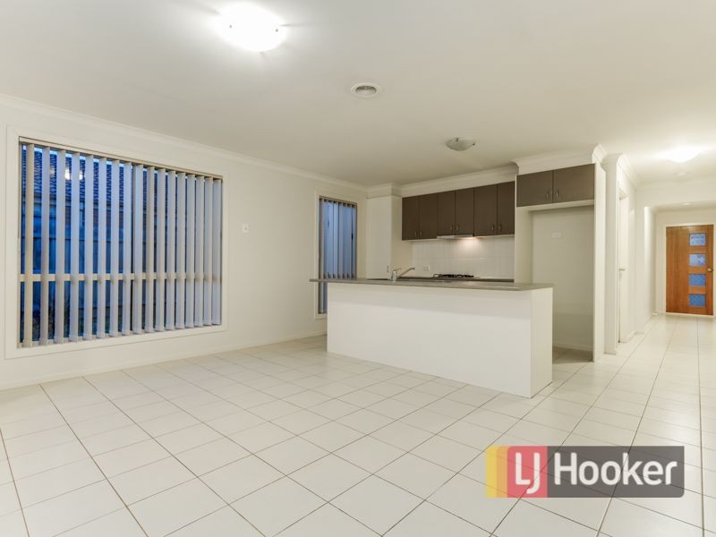 46 Grand Central Boulevard, Pakenham VIC 3810