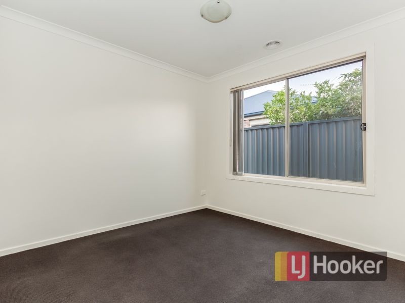 46 Grand Central Boulevard, Pakenham VIC 3810