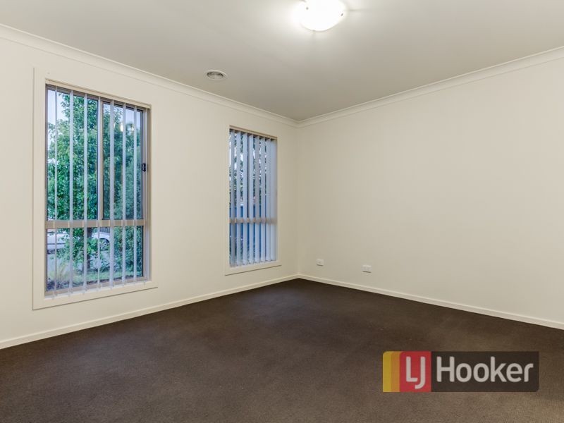 46 Grand Central Boulevard, Pakenham VIC 3810