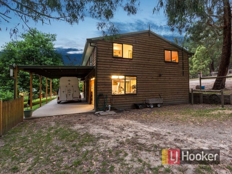 745 Gembrook Road, Pakenham Upper VIC 3810