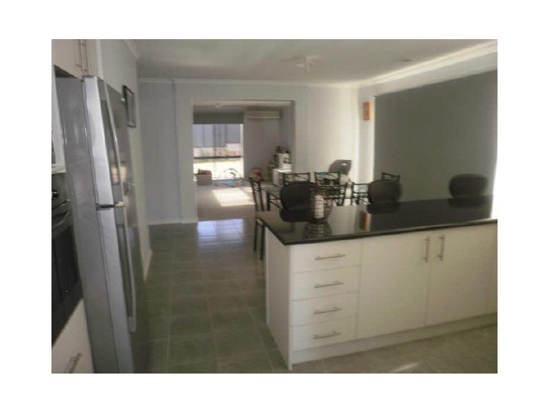 65 Leigh Drive, Pakenham VIC 3810