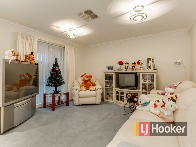 9 Mahogany Court, Pakenham VIC 3810