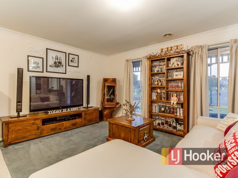 7 Spring Circuit, Pakenham VIC 3810