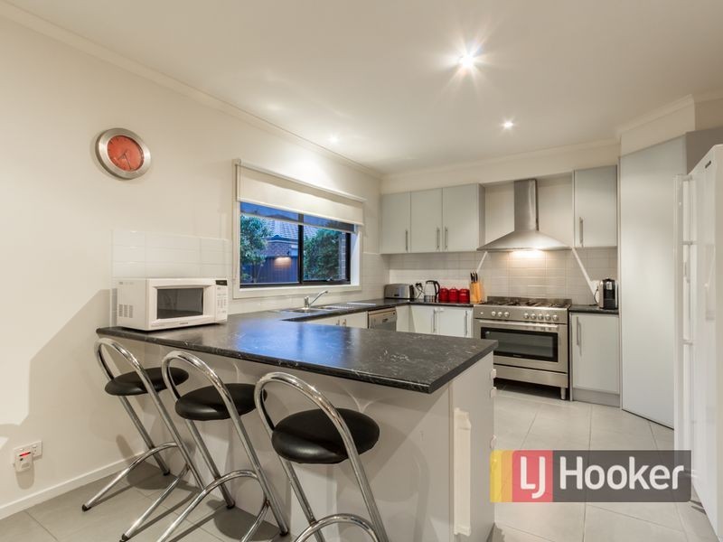 3 Cider Link, Pakenham VIC 3810