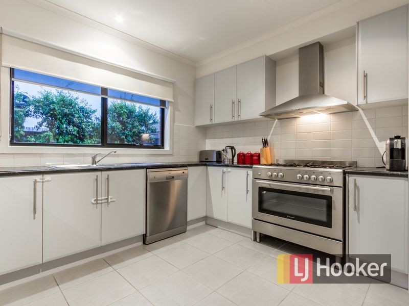 3 Cider Link, Pakenham VIC 3810