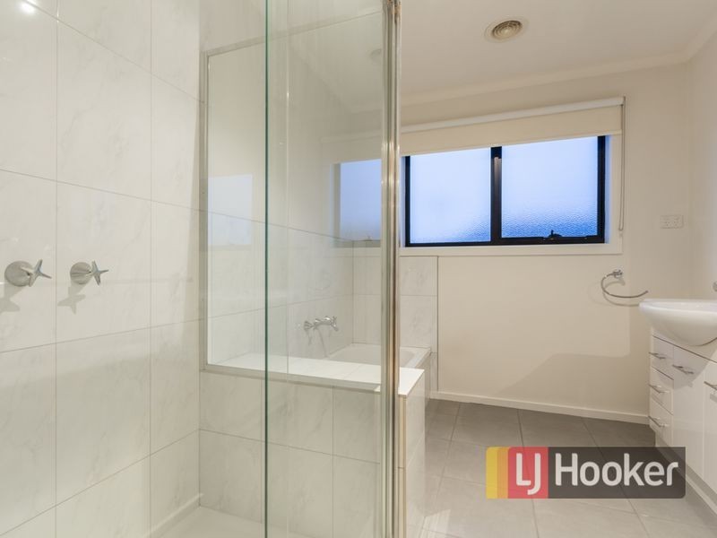 3 Cider Link, Pakenham VIC 3810