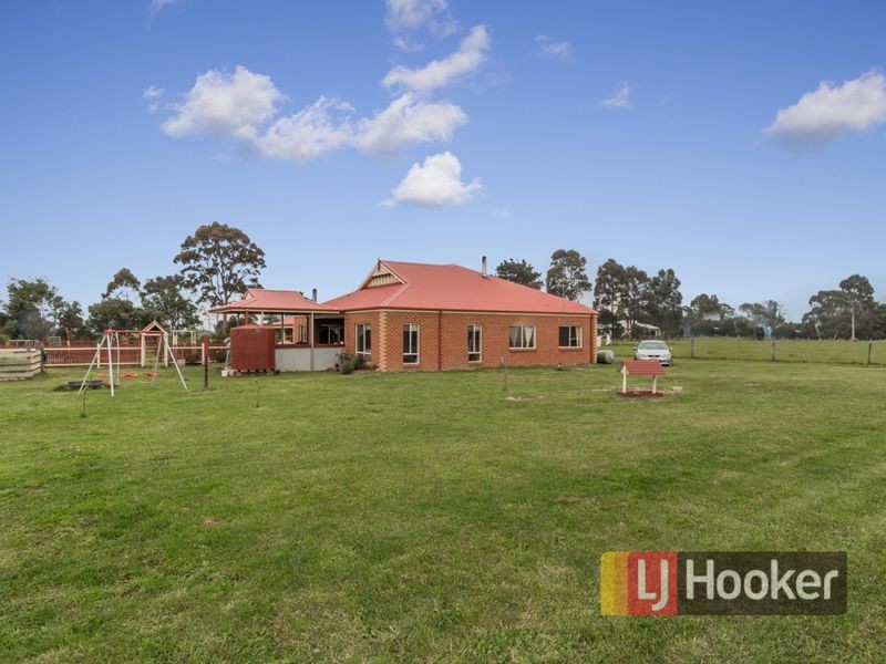 67 Enticott Road, Bunyip VIC 3815
