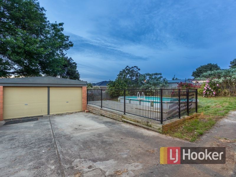 11 Leonard Court, Pakenham VIC 3810