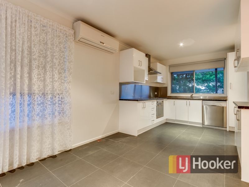 11 Leonard Court, Pakenham VIC 3810