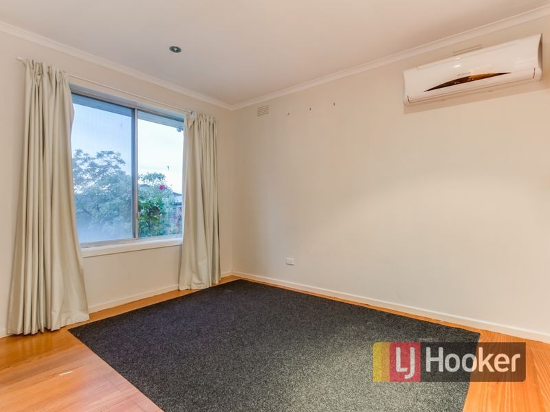 11 Leonard Court, Pakenham VIC 3810