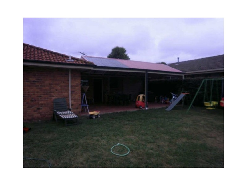 26 Simon Drive, Pakenham VIC 3810