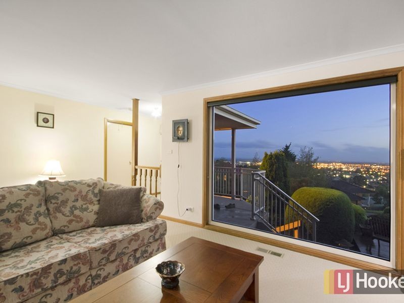 38 Aberdeen Heights, Pakenham VIC 3810