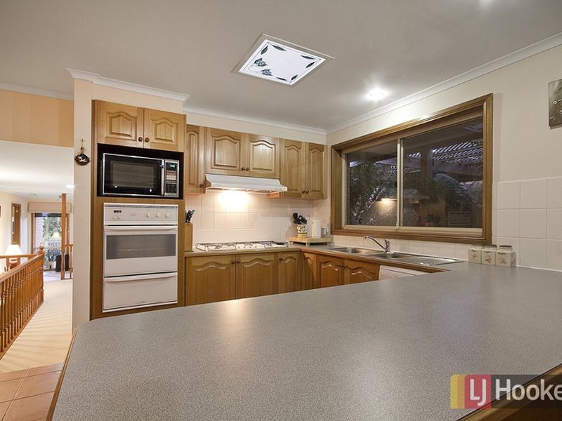 38 Aberdeen Heights, Pakenham VIC 3810