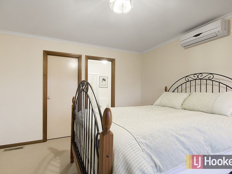 38 Aberdeen Heights, Pakenham VIC 3810