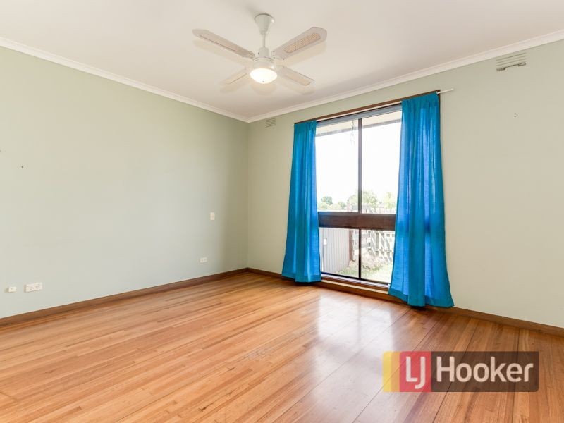 8 Rosalie Court, Pakenham VIC 3810