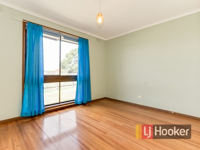 8 Rosalie Court, Pakenham VIC 3810