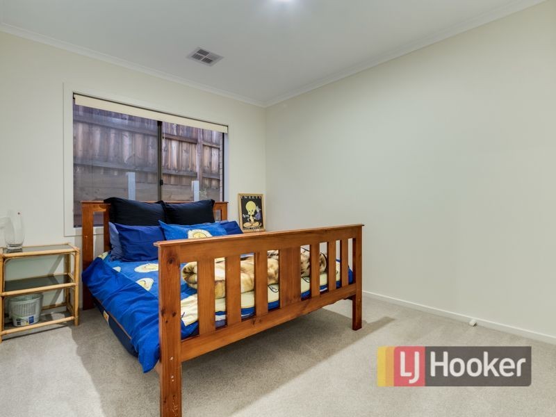 34 Chestnut Chase, Pakenham VIC 3810