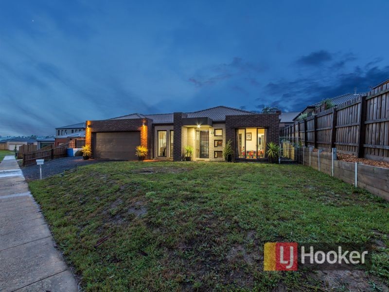 34 Chestnut Chase, Pakenham VIC 3810